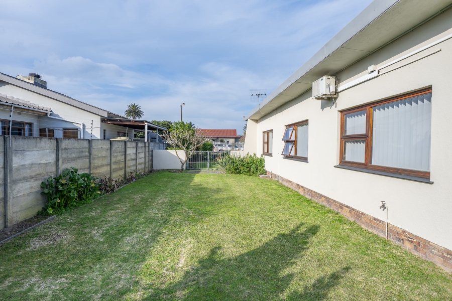 4 Bedroom Property for Sale in Morgenster Western Cape